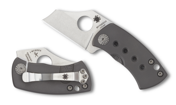 SPYDERCO MCBEE TITANIUM