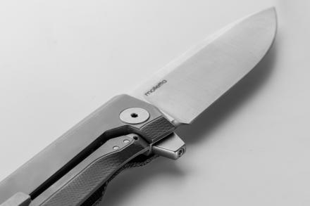 LIONSTEEL MYTO BLACK CANVAS